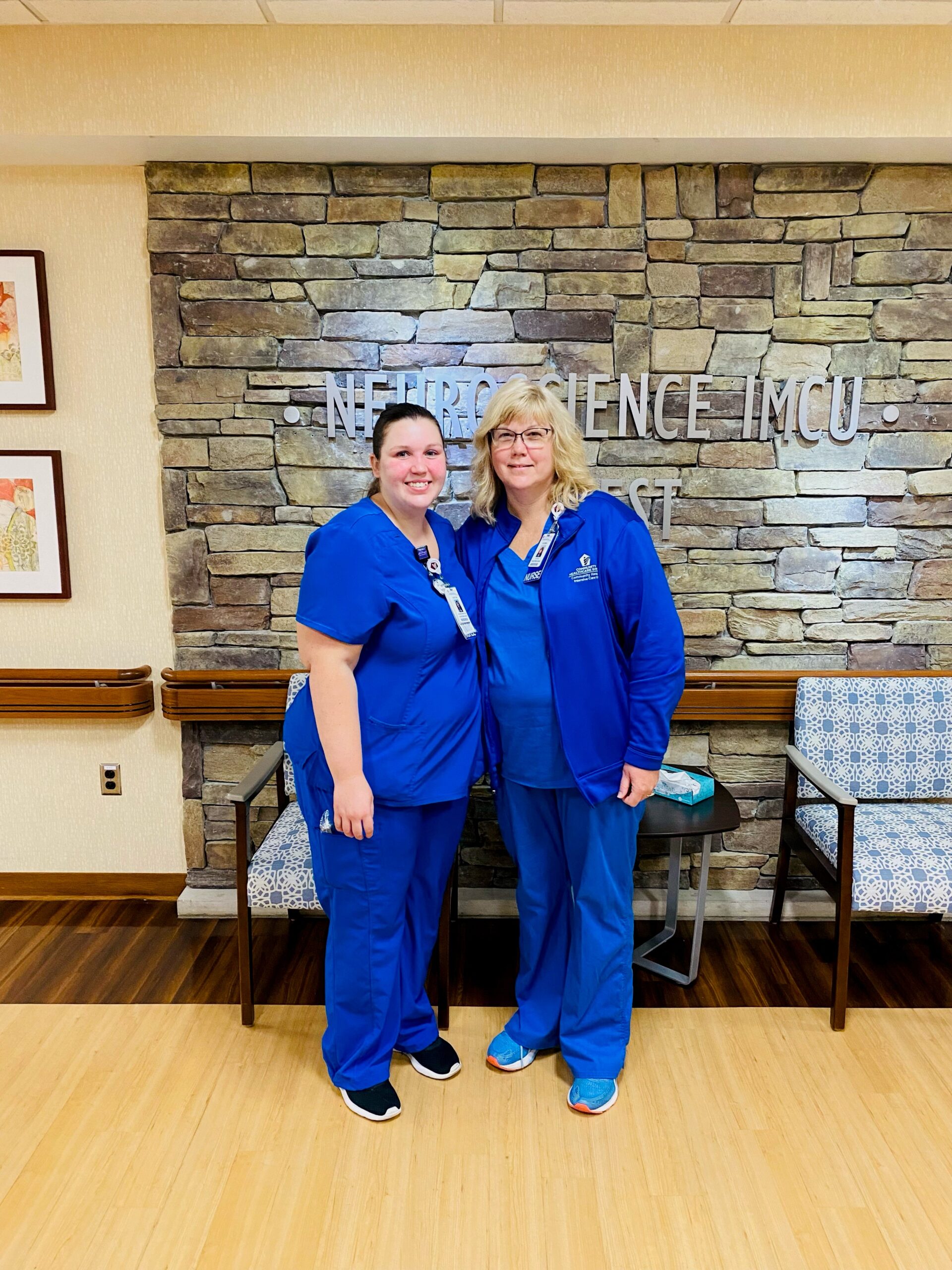 Glenna and Kaitlyn Crouch